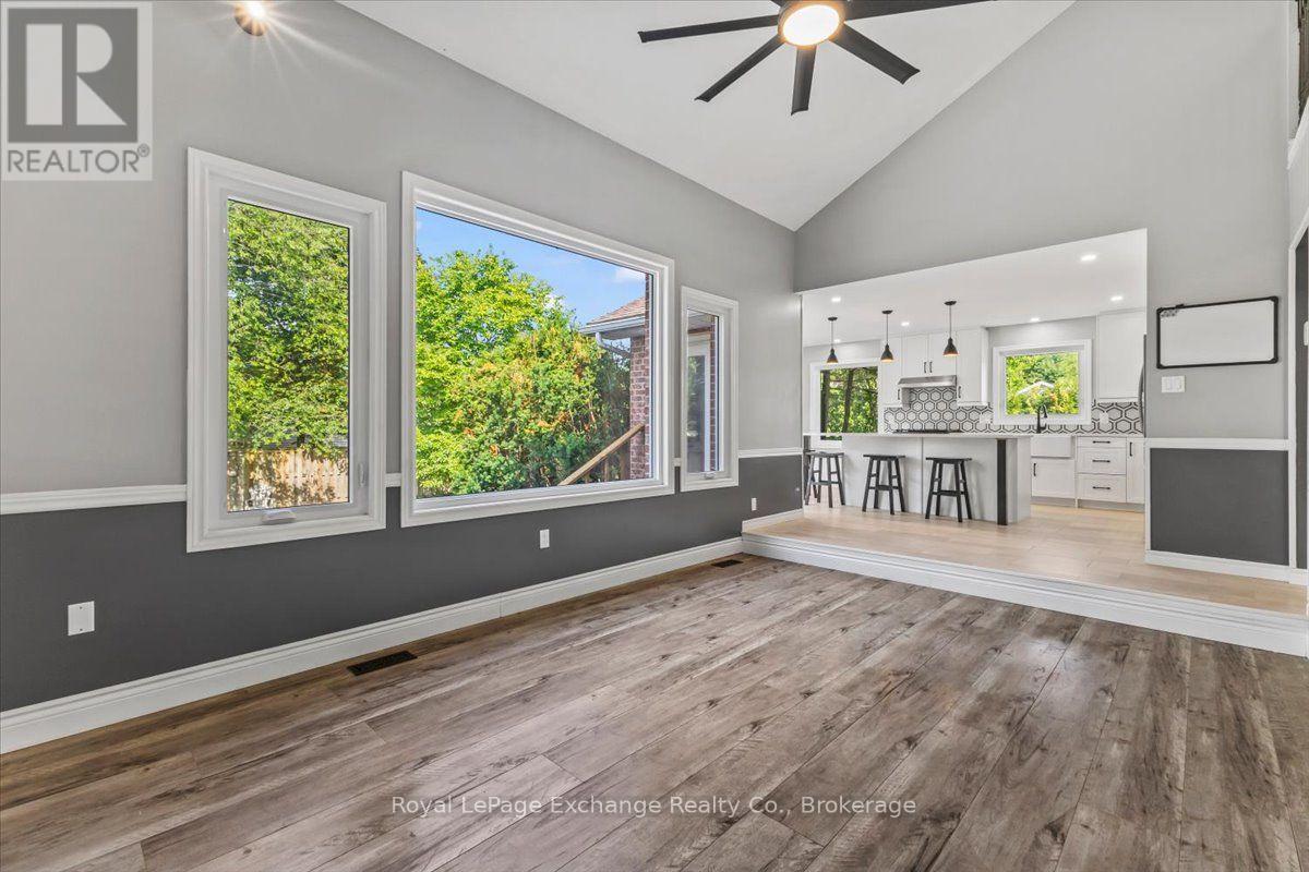 621 LYNDEN CRESCENT - Image 14