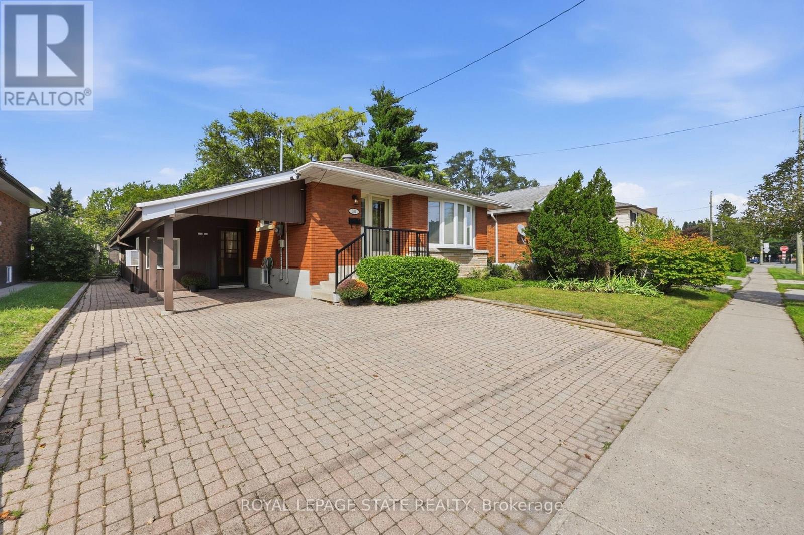 304 WHITNEY AVENUE - 3
