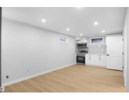 3312 44a St Nw, Edmonton, AB T6L4W9 Photo 22