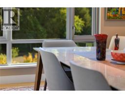 506 5388 Hill Rise Terr, Saanich, BC V8Y3K3 Photo 18