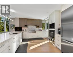 506 5388 Hill Rise Terr, Saanich, BC V8Y3K3 Photo 20