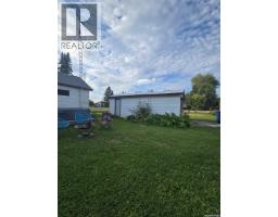 309 Main Street, Kelliher, SK S0A1V0 Photo 13