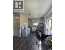 Mud room - 309 Main Street, Kelliher, SK S0A1V0 Photo 6