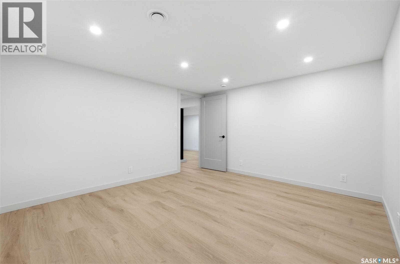 2251 Jubilee AVENUE - 25