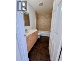 11 2320 13th Avenue, Regina, SK S4V0V7 Photo 8