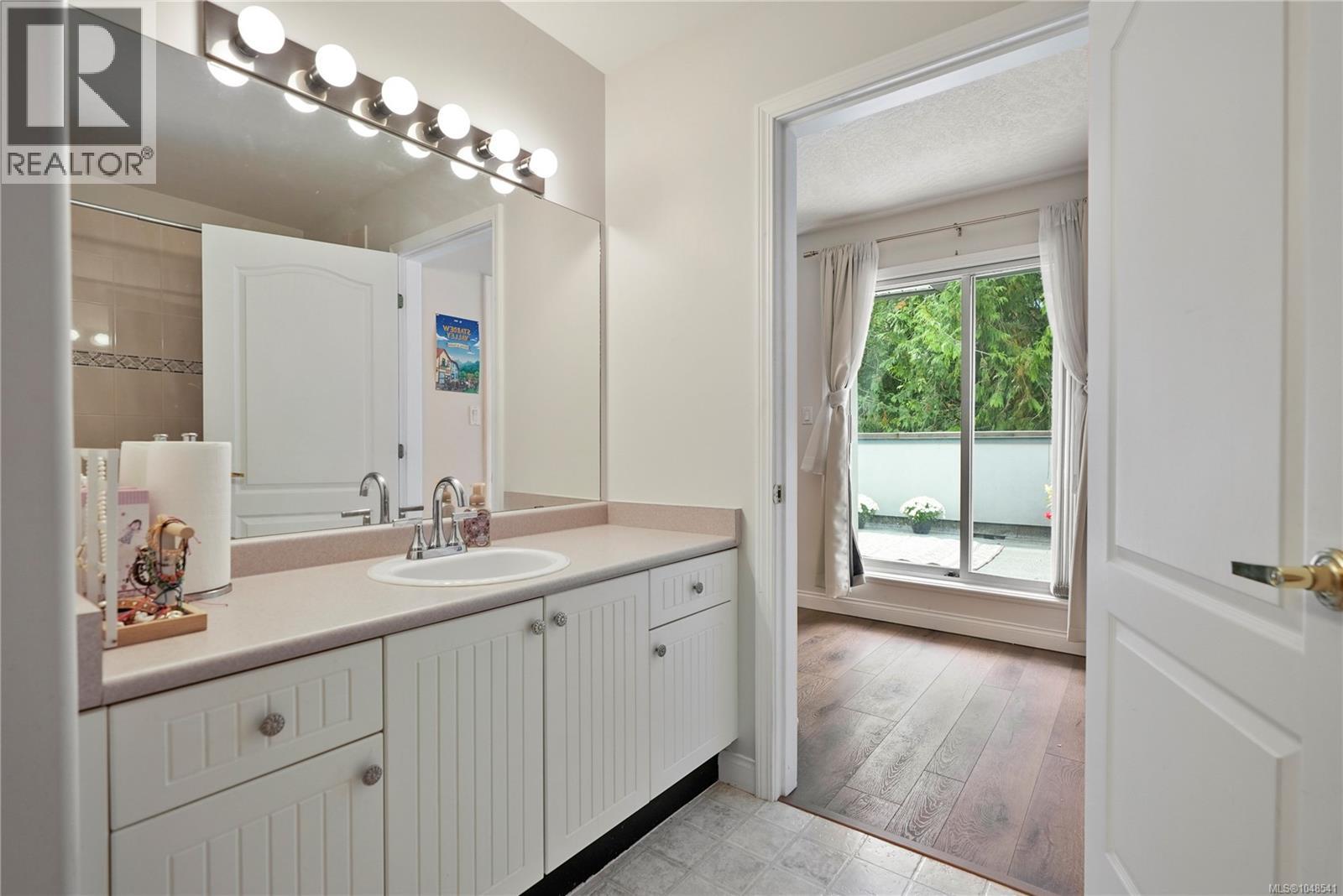 #25 4525 Wilkinson Rd - 17