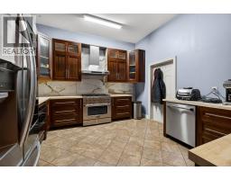 1 Wolfe Street, Sicamous, BC V0E2V1 Photo 18