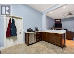 1 Wolfe Street, Sicamous, BC V0E2V1 Photo 16