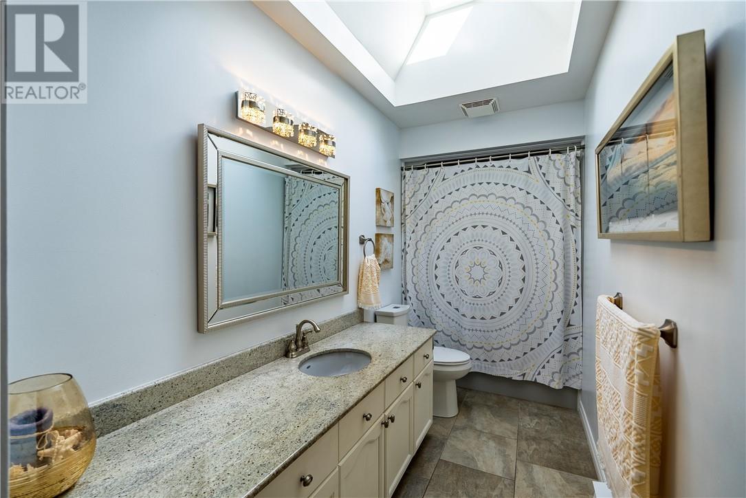 2376 Greenwood Drive - 22