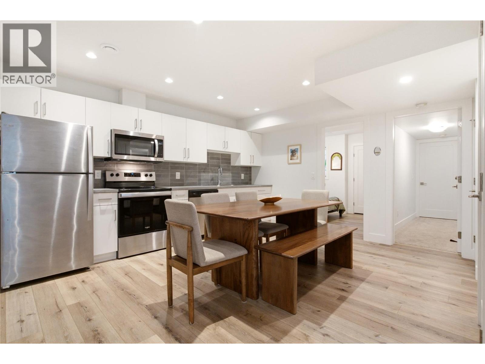 1215 Ponds Avenue - Image 44