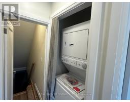 3 - 659 Vaughan Road, Toronto, ON M6E2Y4 Photo 13