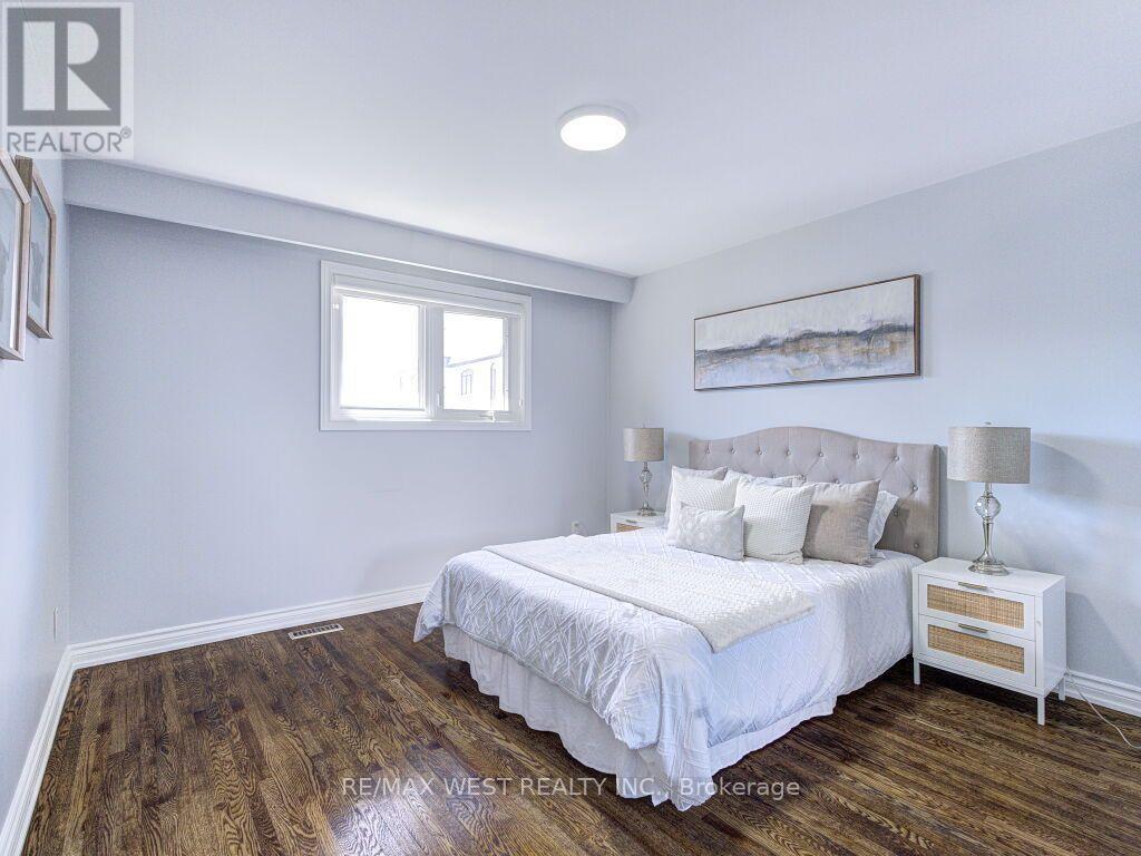 17 CABANA DRIVE - 23
