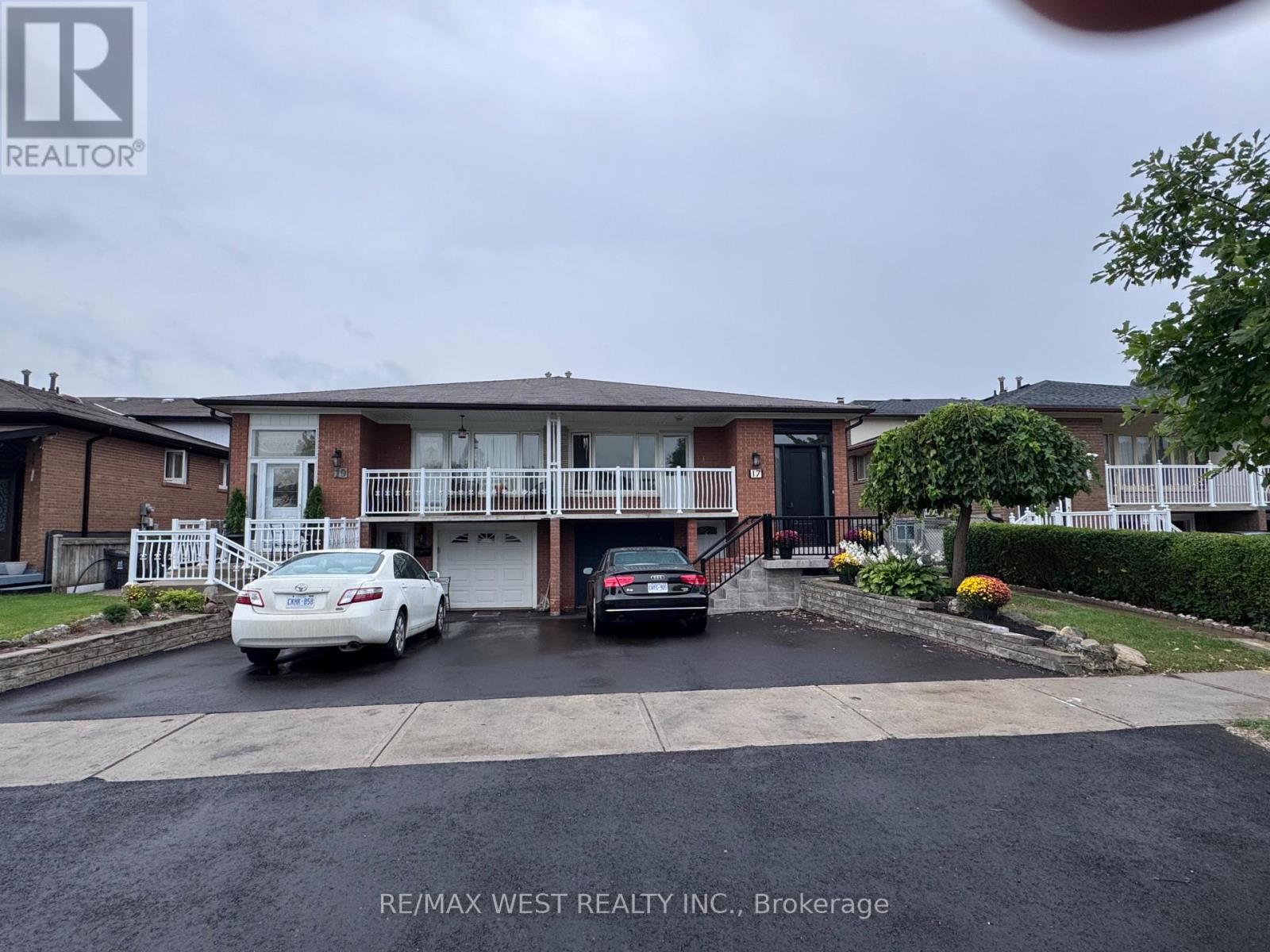 17 CABANA DRIVE - 2