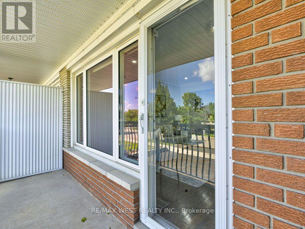 17 CABANA DRIVE - 33
