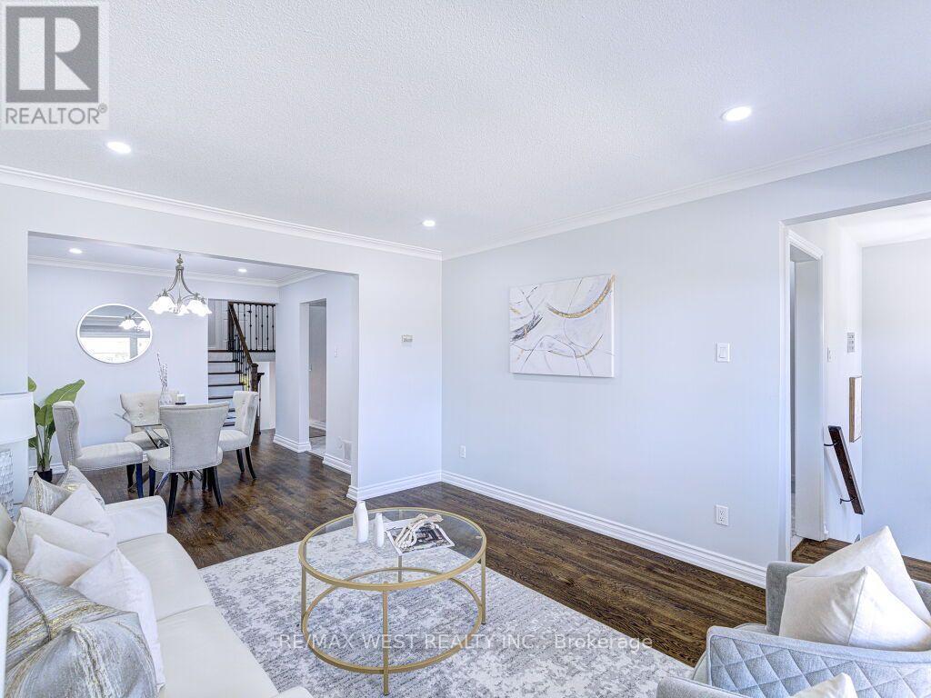 17 CABANA DRIVE - 8