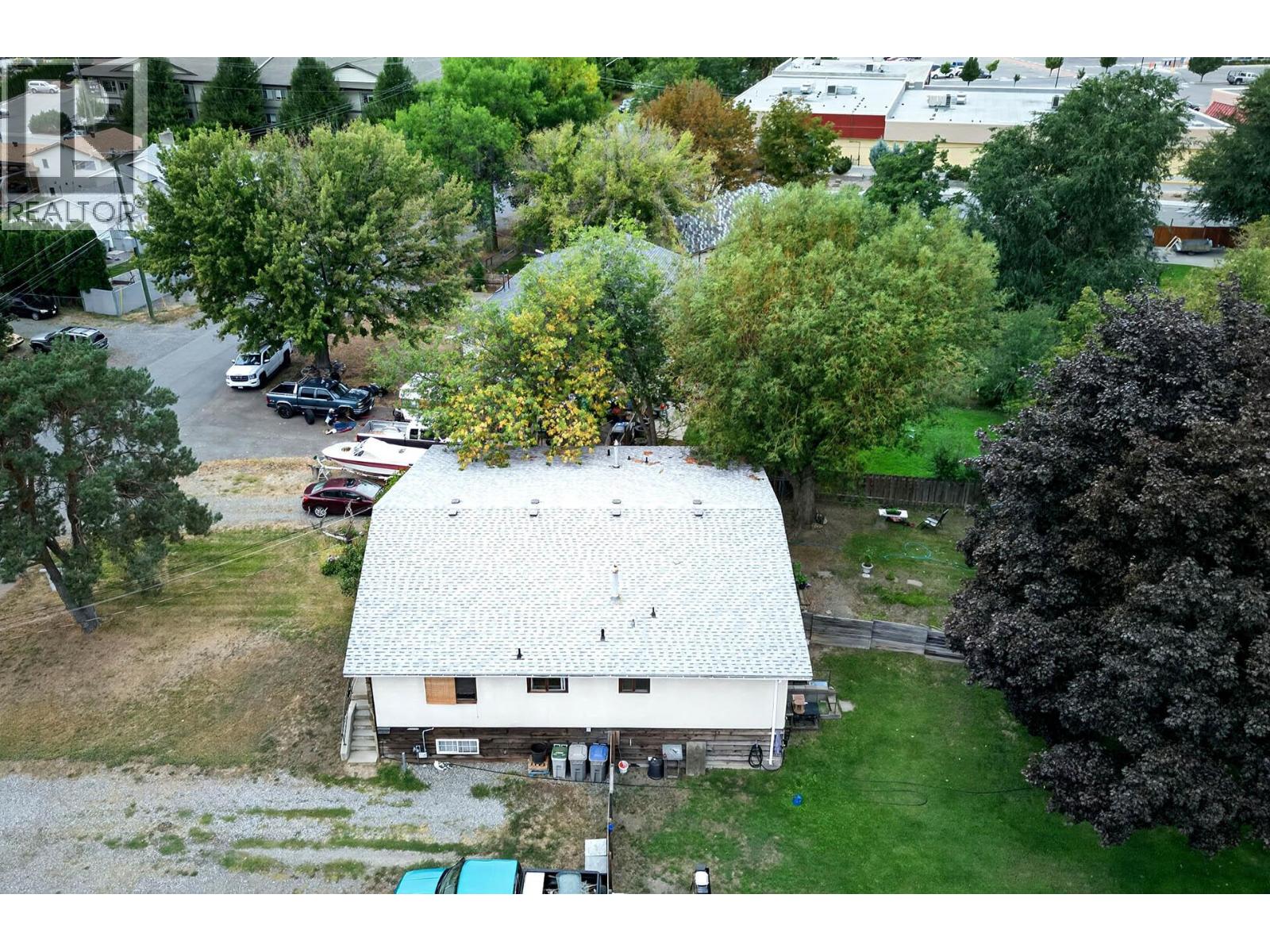3336 - 3338 Overlander Drive - Image 6