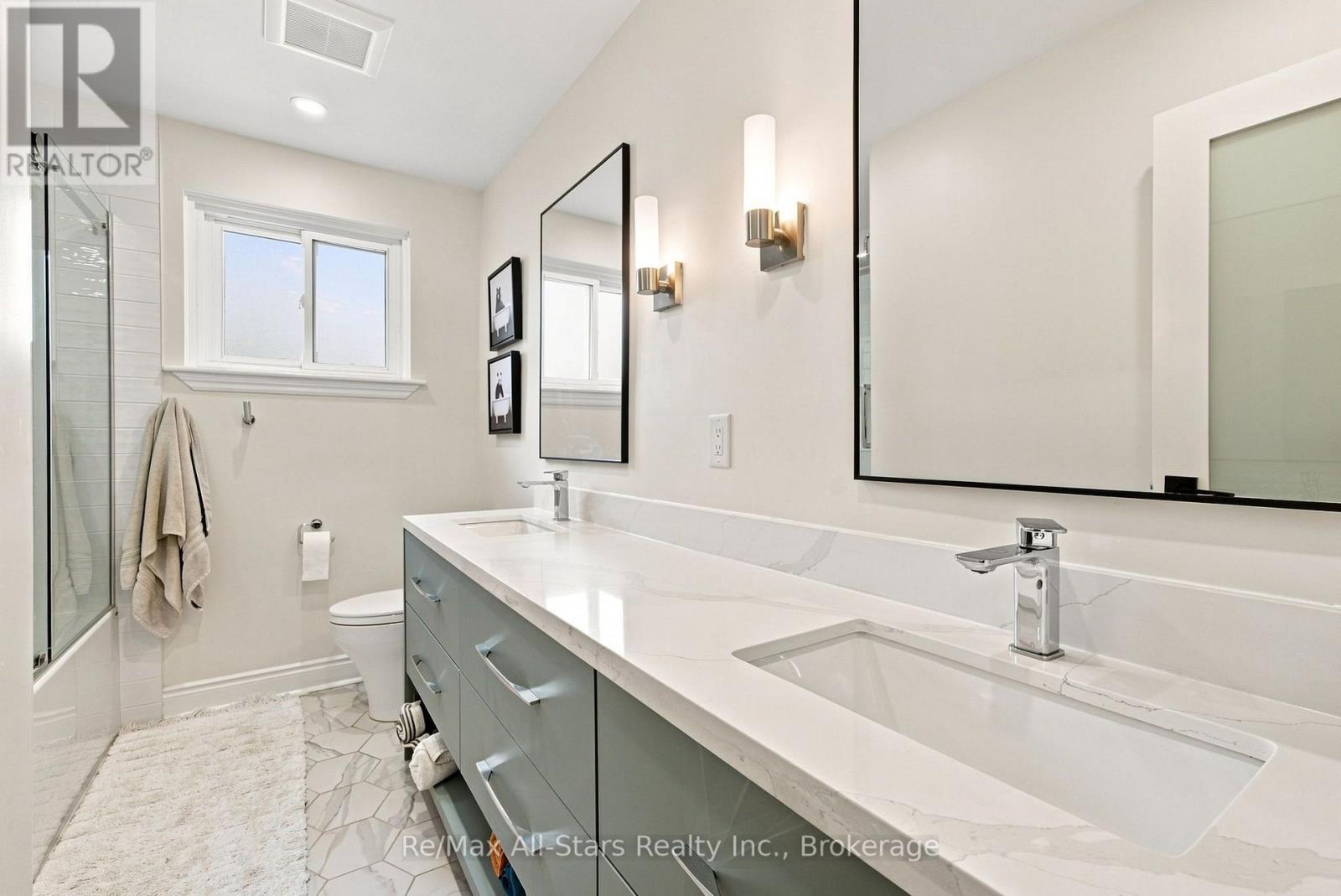 590 WALSH DRIVE - Image 21