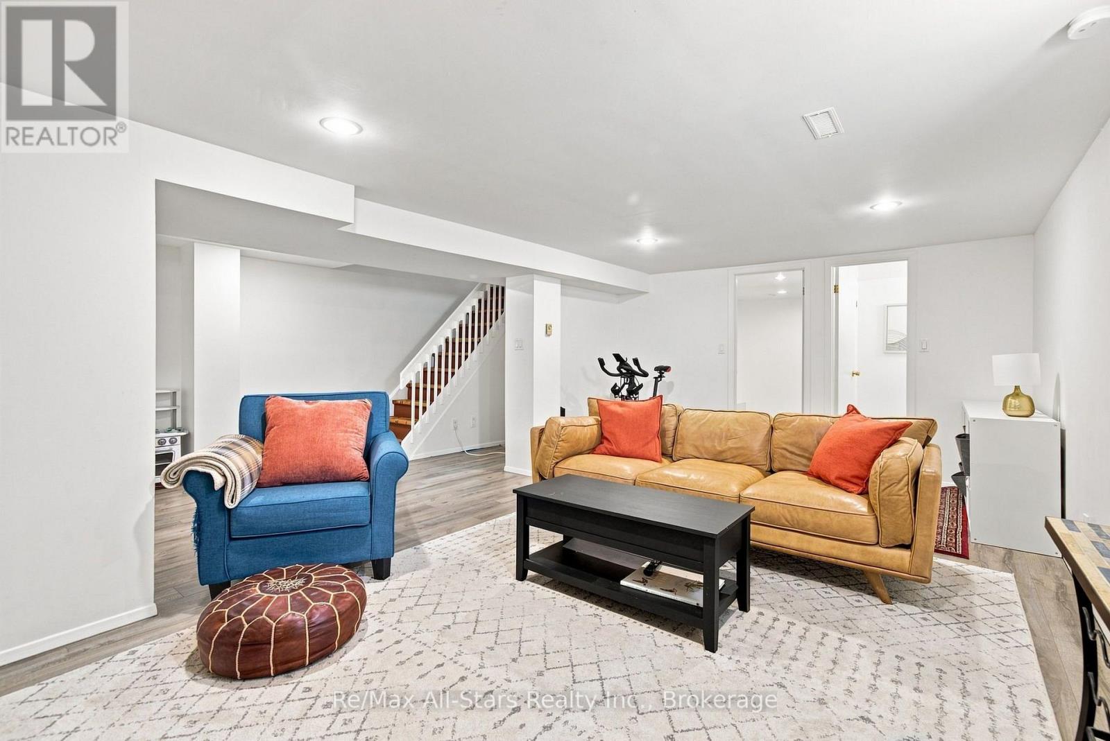 590 WALSH DRIVE - Image 27