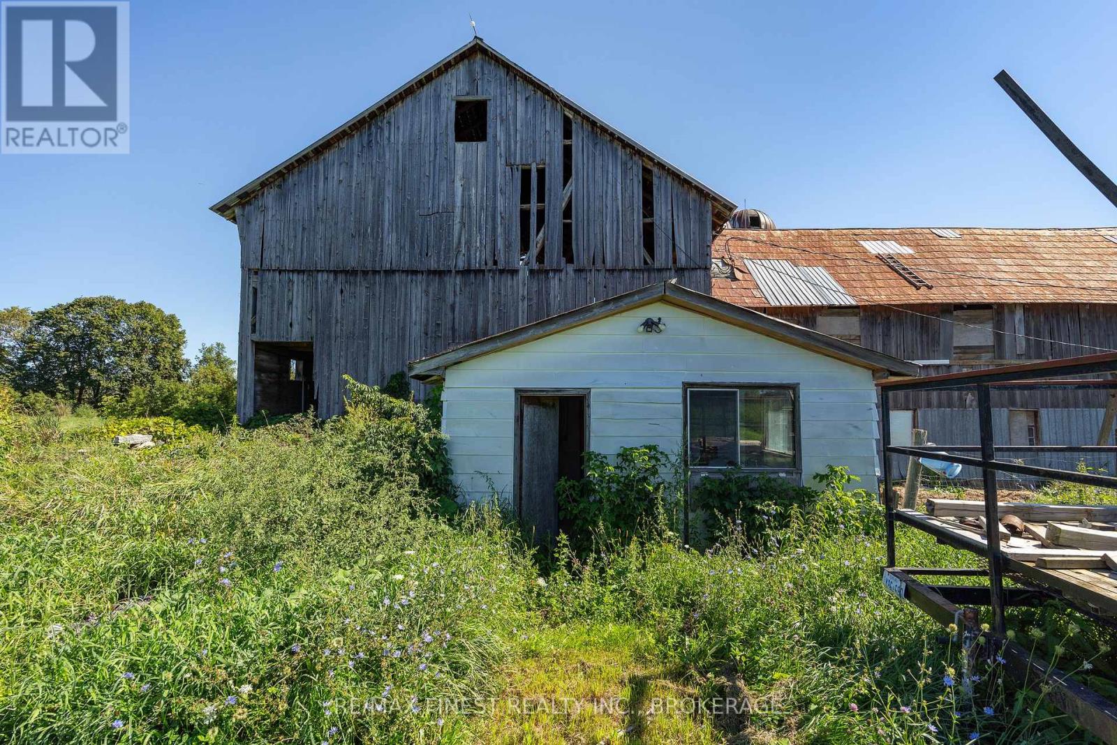 257 MCQUAY ROAD - Image 32
