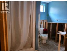 5015 Oxford Avenue, Swan Hills, AB T0G2C0 Photo 10