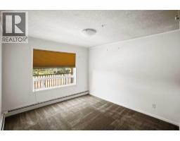 101, 4834 52a Street, Camrose, AB T4V1W4 Photo 12