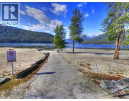 4596 3a Highway Unit# C8, Nelson, BC V1L6N3 Photo 19