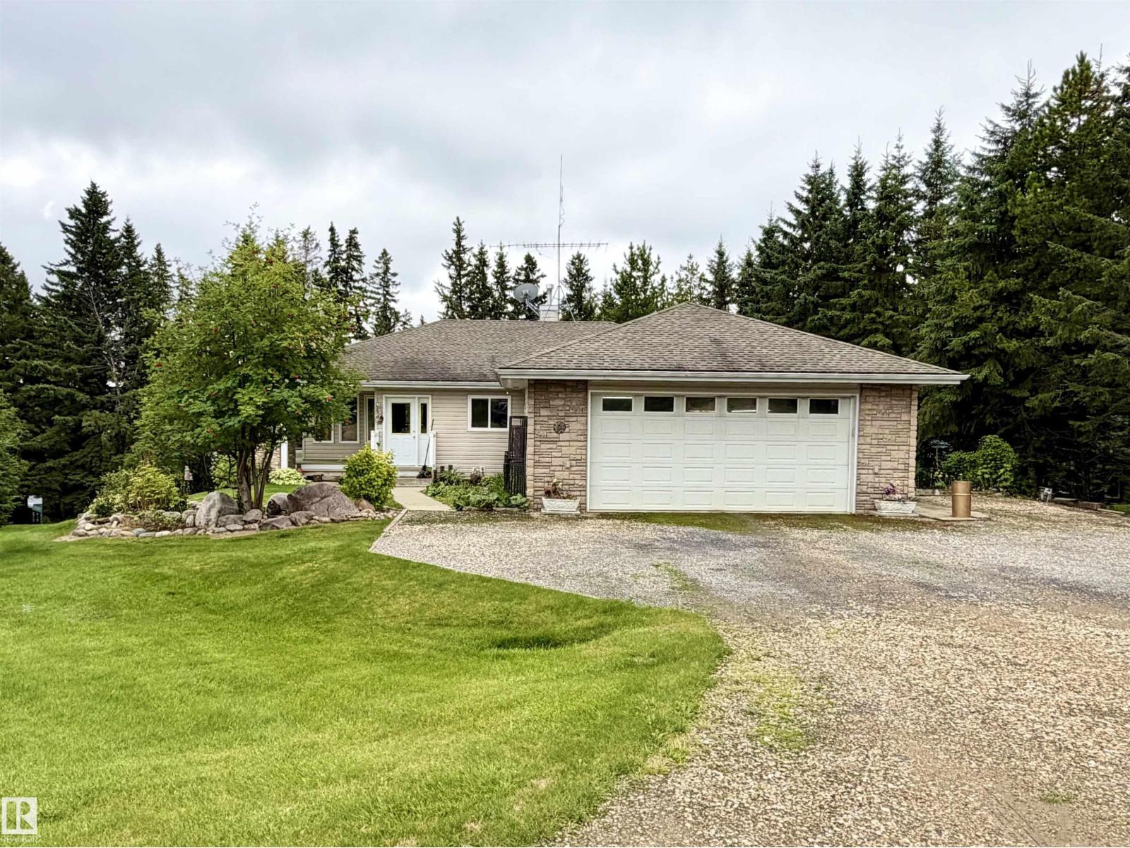 153 62036 Township Rd 462 - 3