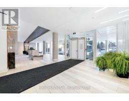 810 - 485 Richmond Road, Ottawa, ON K2A3W9 Photo 6