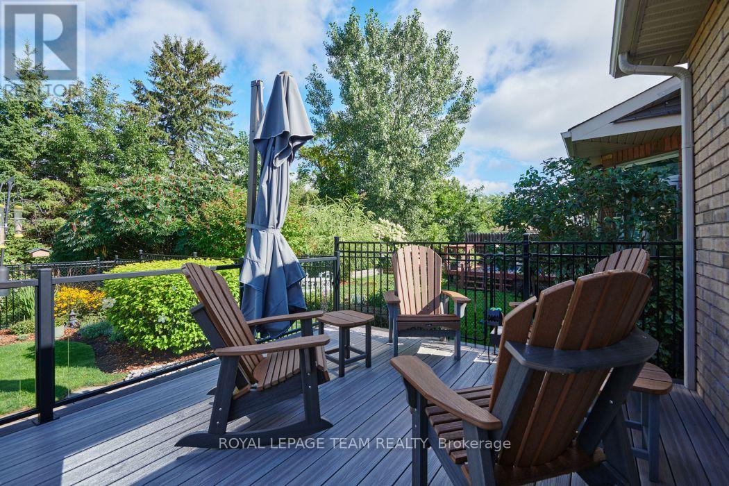 3 Bed, 3 Bath House for Sale in Ottawa – 934 BURWASH LANDING WAY, Ottawa – MLS# X13761604 - Image 33