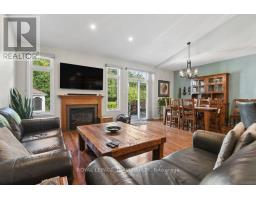 934 Burwash Landing Way, Ottawa, ON K2W0C8 Photo 9