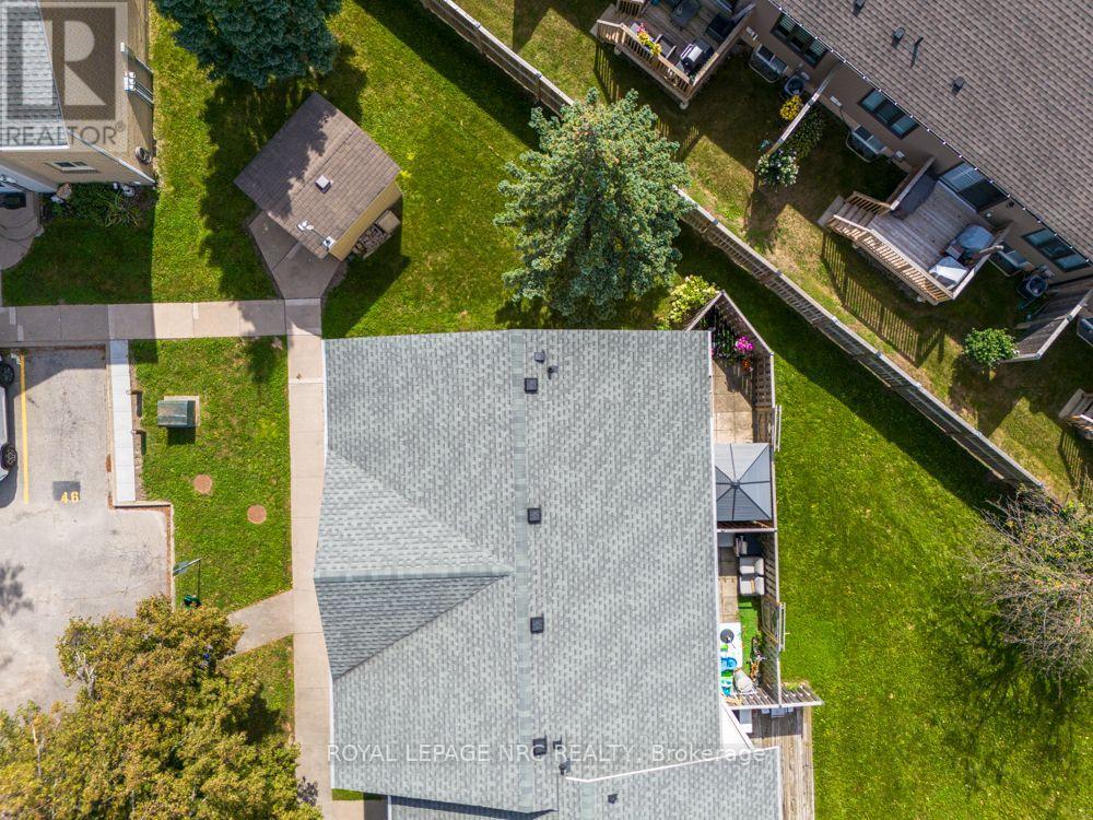 #48 65 DORCHESTER BOULEVARD - Image 32