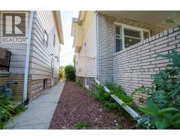 950 Elsmere, Windsor, ON N9A2A9 Photo 32