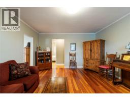 2970 30 Street Ne, Salmon Arm, BC V1E3G7 Photo 13