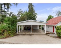 2970 30 Street Ne, Salmon Arm, BC V1E3G7 Photo 31