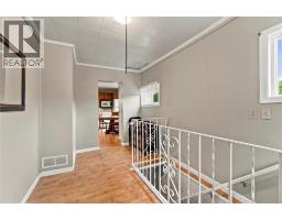 Bedroom - 2970 30 Street Ne, Salmon Arm, BC V1E3G7 Photo 6
