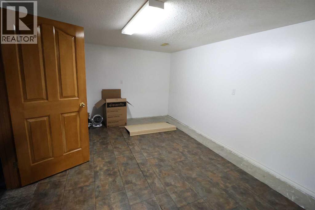 820 1 ave - 15