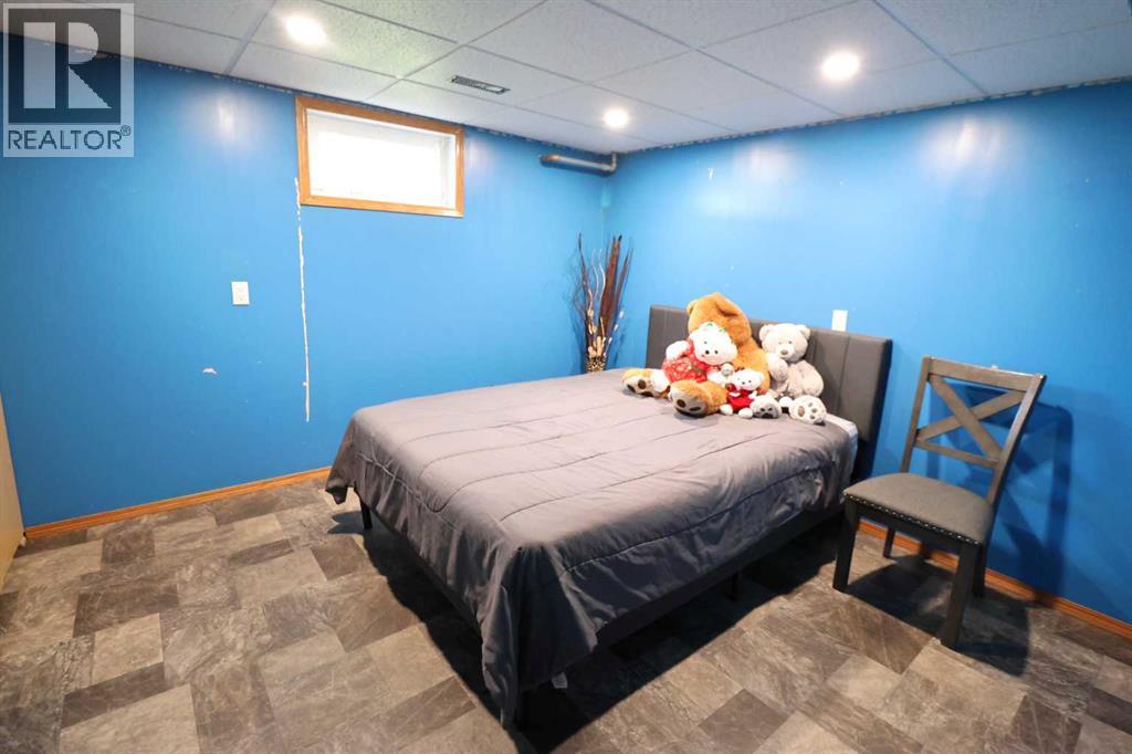 820 1 ave - 16