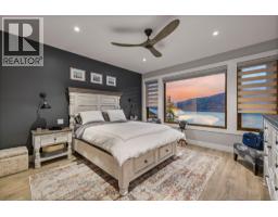 3663 Mckinley Beach Drive, Kelowna, BC V1V3G2 Photo 22