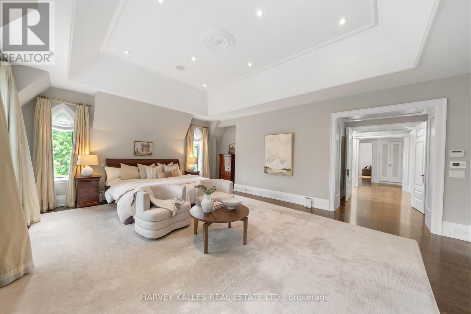 6 VESTA DRIVE - 12