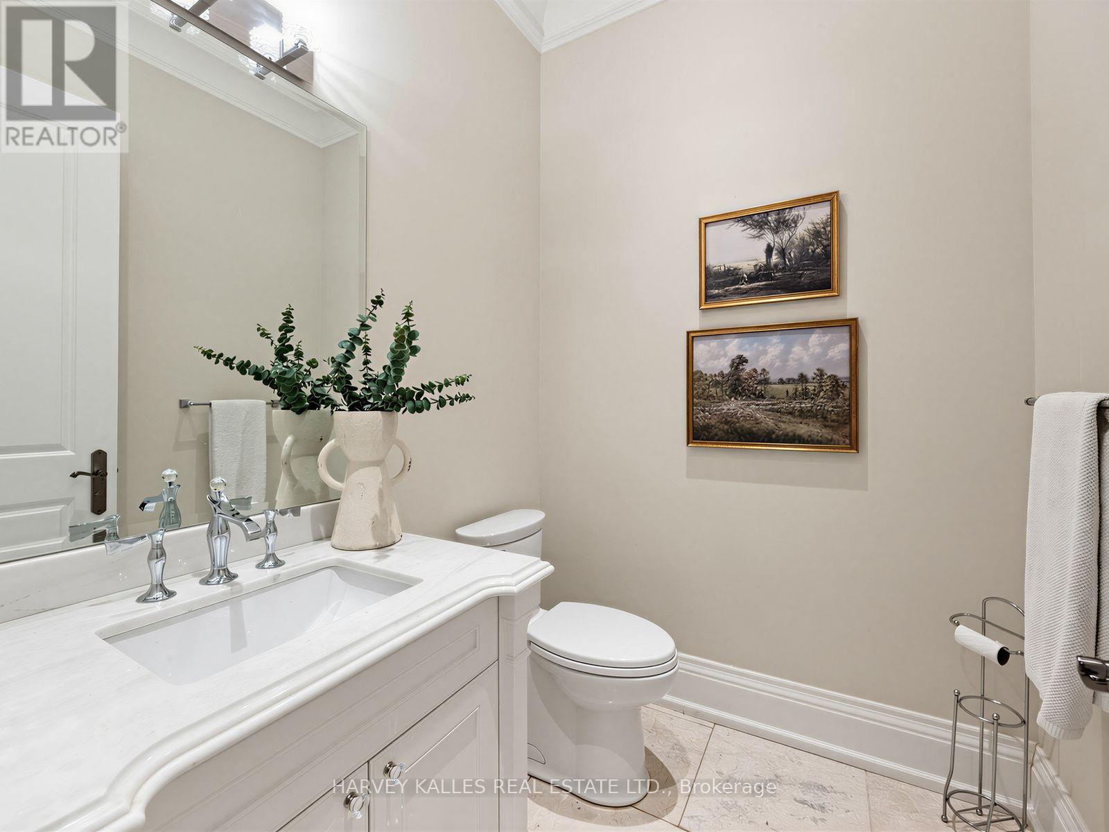 125 BANNOCKBURN AVENUE - 9