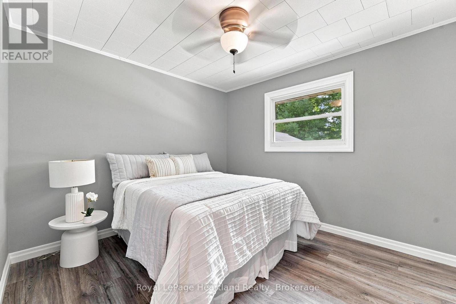 3042 ALBERT STREET - 20