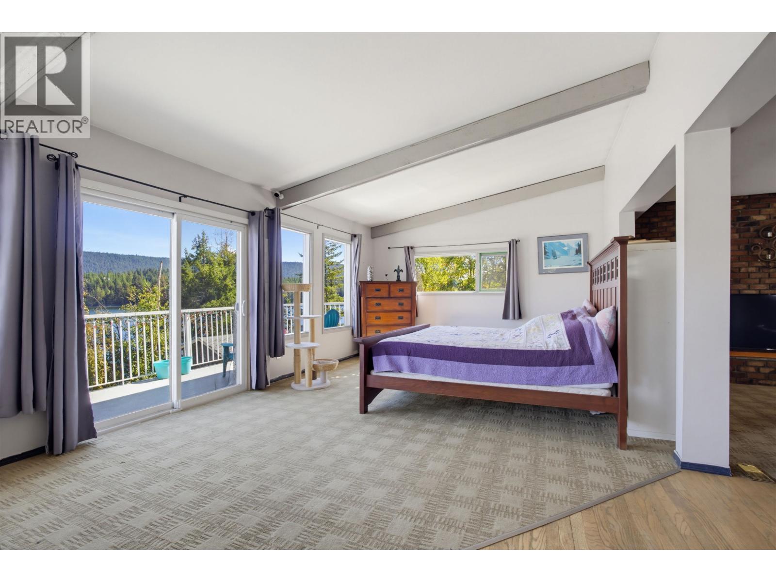 6395 FORGLEN ROAD - 8