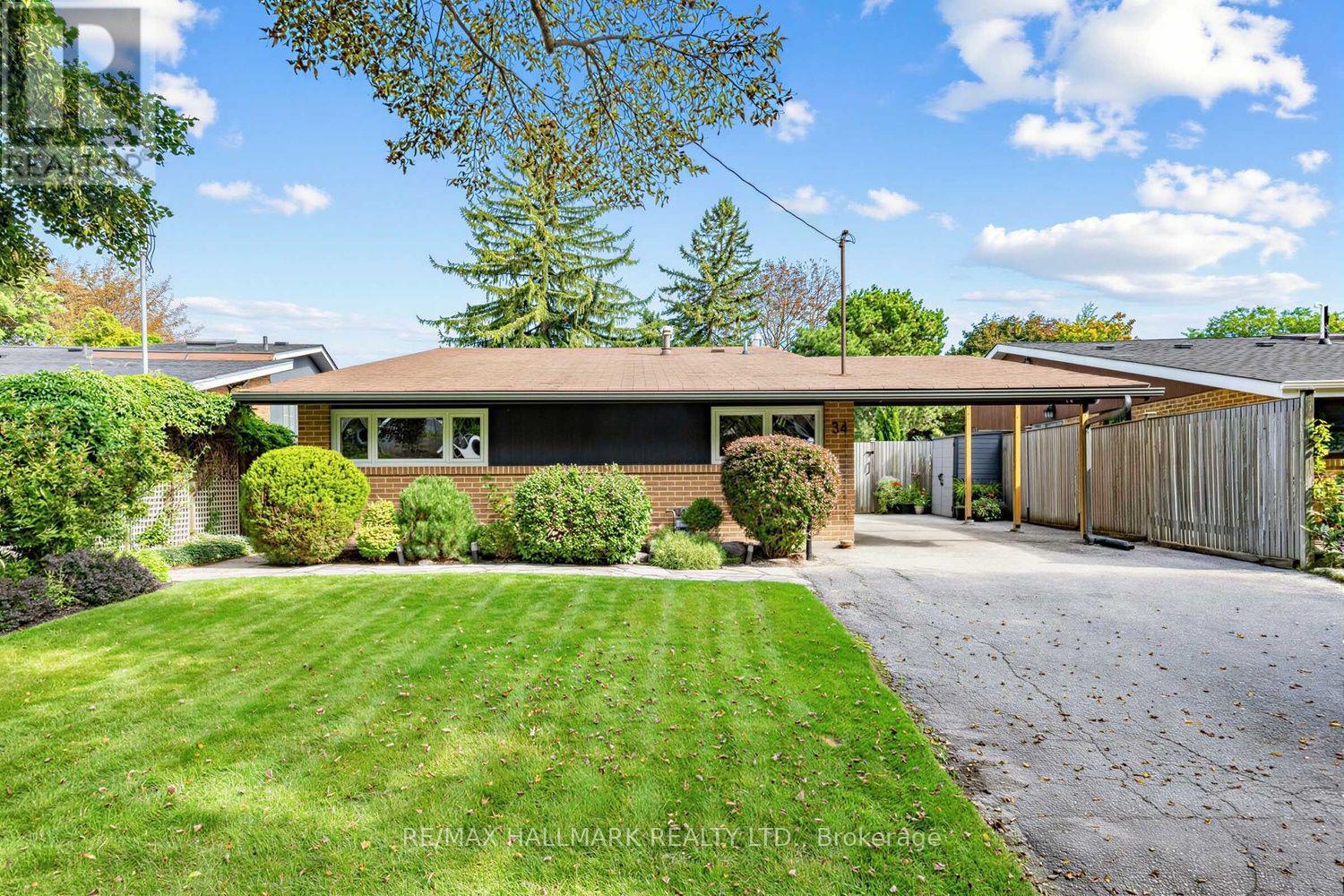 34 DORCOT AVENUE - 1