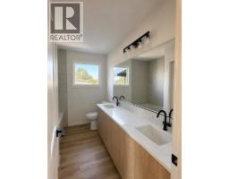 1259 St Catherine Road N - photo 14