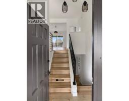 1259 St Catherine Road N - photo 4