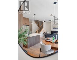 2 3333 Henderson Rd, Oak Bay, BC V8P5A5 Photo 16