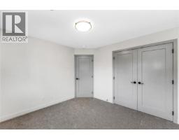 2 3333 Henderson Rd, Oak Bay, BC V8P5A5 Photo 32
