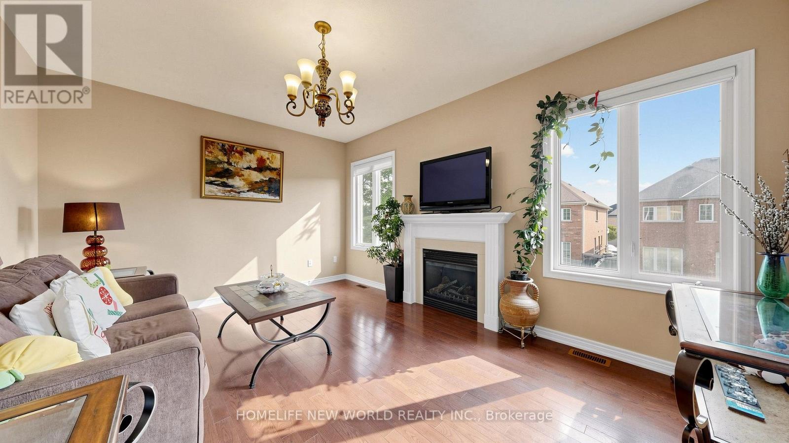 663 PETER RUPERT AVENUE - 5