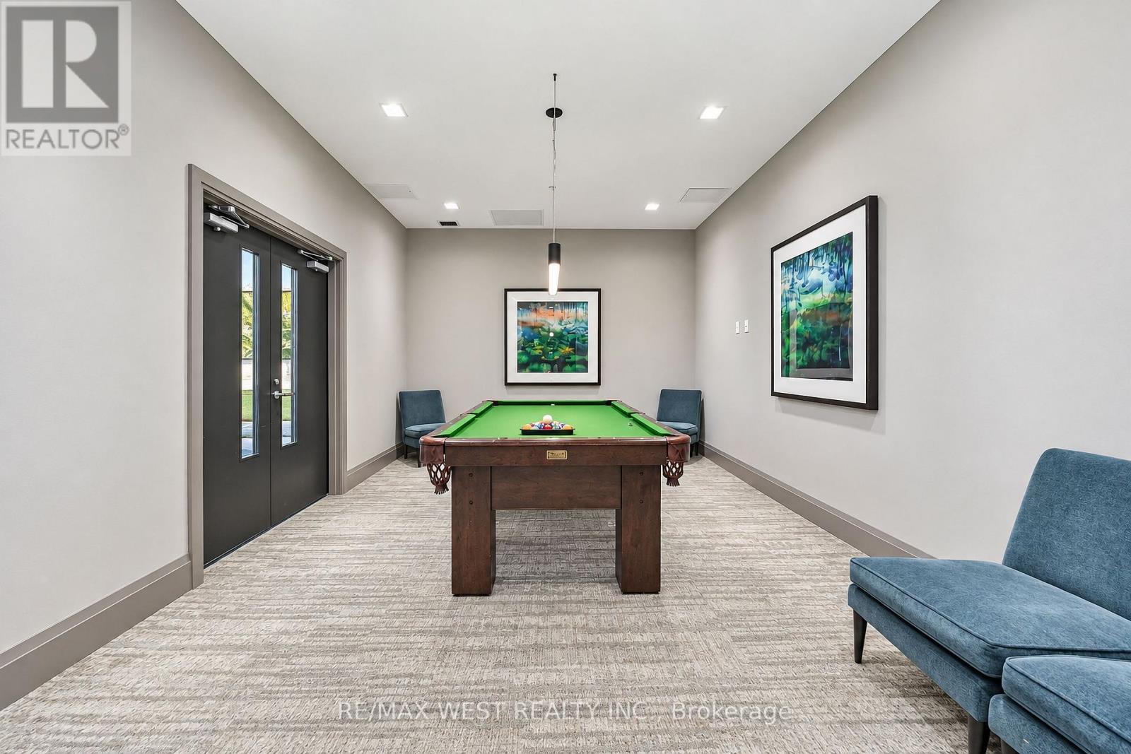 #344 555 WILLIAM GRAHAM DRIVE - 20