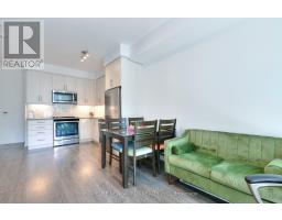 811 - 85 Oneida Crescent, Richmond Hill, ON L4B0H3 Photo 12